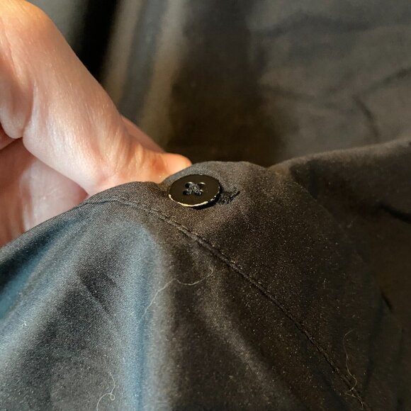 Misook Women 1X Tunic Blouse Minimalist Black 3/4 Sleeve Cutouts Button Up Top - Picture 9 of 10